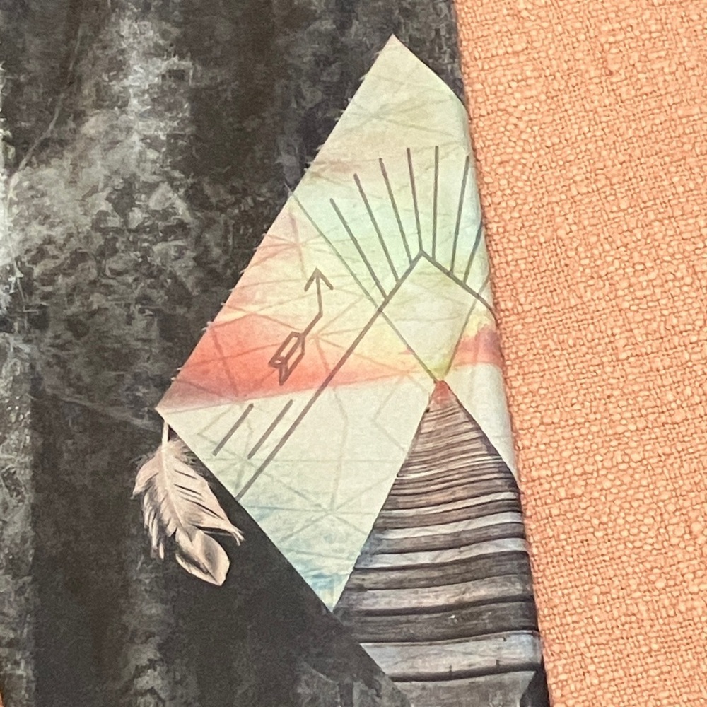 Evolution & Creation yoga 3/4 length capri leggings - feather arrow dream catche - Picture 14 of 16